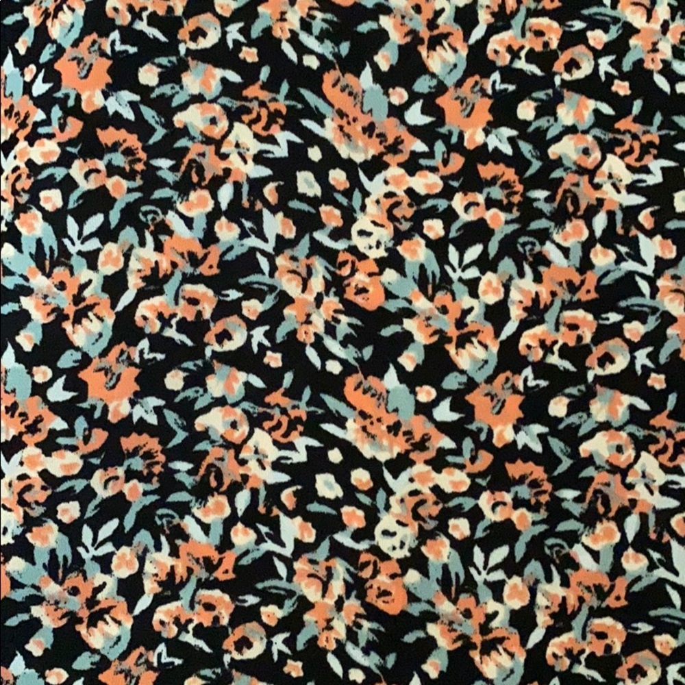 Floral blouse - Picture 3 of 3